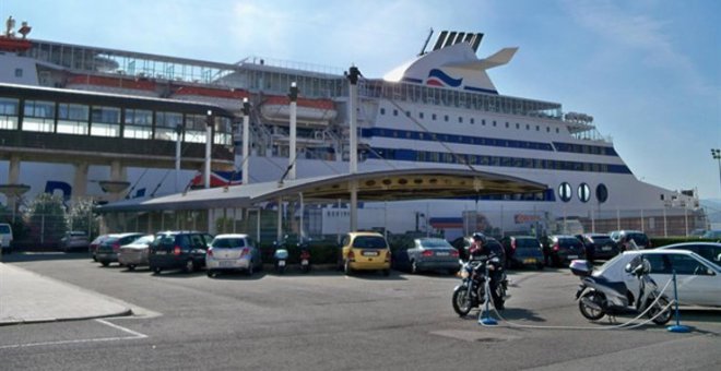 La cuarentena del Reino Unido provoca las primeras cancelaciones en los ferries con Santander y Revilla reclama un "corredor seguro"