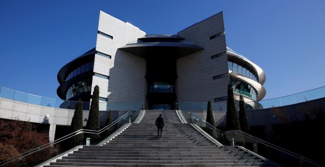 El Santander convoca junta para proponer un dividendo que tendrá que tener visto bueno del BCE