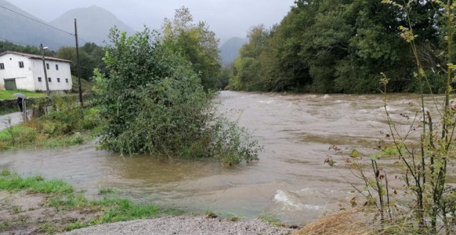 Los ríos cántabros están en vigilancia, especialmente las cuencas de Pas-Miera, Asón y Agüera, ante las intensas lluvias que se prevén en las próximas horas 