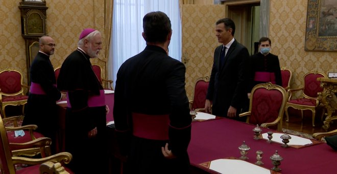 Pedro Sánchez se reúne durante cerca de 35 minutos con el Papa