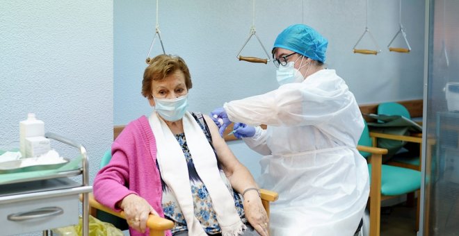 Fallecen diez mayores por un brote de coronavirus en una residencia de Madrid