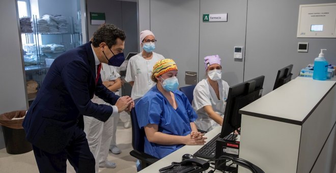 Andalucía oferta 74 plazas de enfermera para el hospital contra la covid de Sevilla ante la falta de candidatos en bolsa
