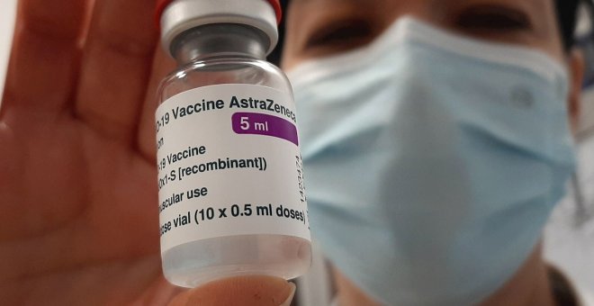 Italia bloquea un envío de vacunas de AstraZeneca a Australia por los retrasos en los suministros a la UE