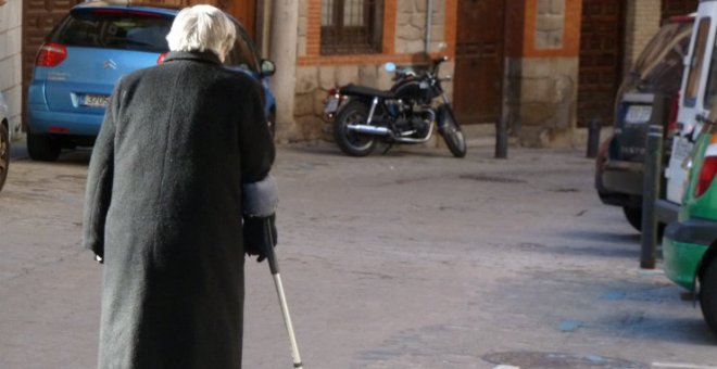 El PSOE propone que el Ayuntamiento elabore una estrategia contra la soledad