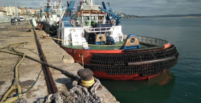 Formalizan la demanda contra una remolcadora del puerto de Santander y exigen la readmisión de dos trabajadores
