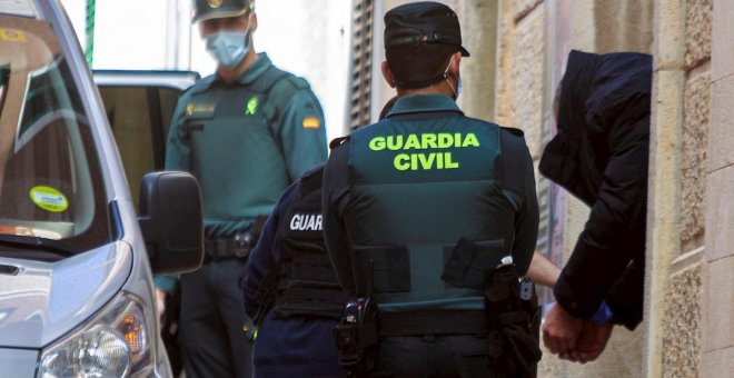 Condenan a un guardia civil y dos policías de Málaga por falsificar un atestado que acusaba a un hombre de dar una paliza