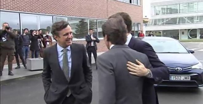 Casado reivindica el legado de sus predecesores al frente del PP en su reencuentro con Aznar