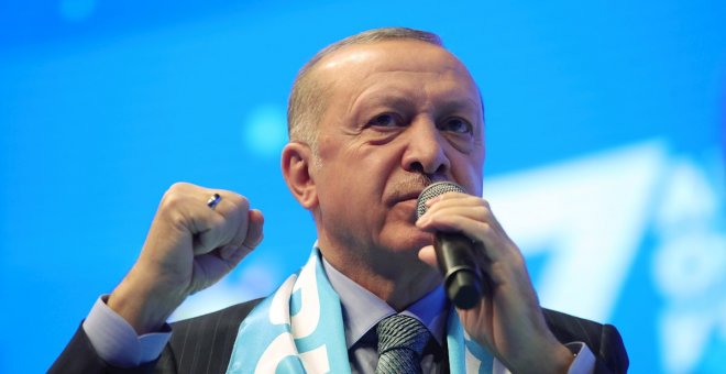 Turquía dice que abandona el tratado europeo contra la violencia machista porque "normaliza la homosexualidad"