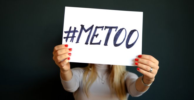 MierdaJobs - "A mí también me ha pasado": multitud de mujeres sufren proposiciones sexuales cuando buscan trabajo