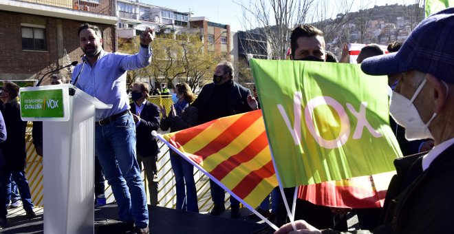 Una activista denuncia una presunta agresión en un acto de Vox por una decena de hombres en Barcelona