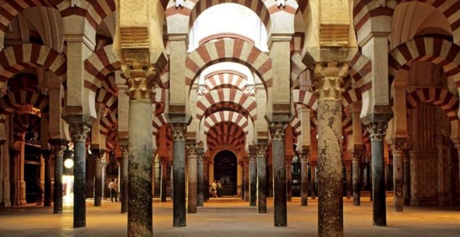 Otras miradas - La Mezquita de Córdoba y el traje nuevo del emperador