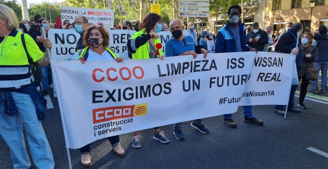 Uns 700 treballadors de Nissan protesten a Barcelona per exigir un substitut a l'alçada de la multinacional