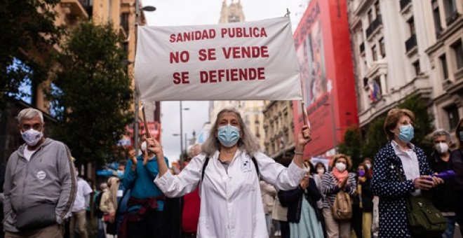 La atención primaria se desangra: la falta de inversión y los dos años de pandemia condenan a la precariedad a los sanitarios