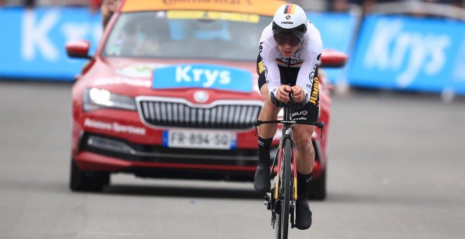 Detenida la espectadora que provocó la caída en el Tour de Francia