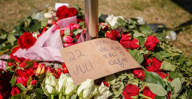 Diez años del atentado de Utoya: testigos con heridas abiertas y homenajes en Noruega y España
