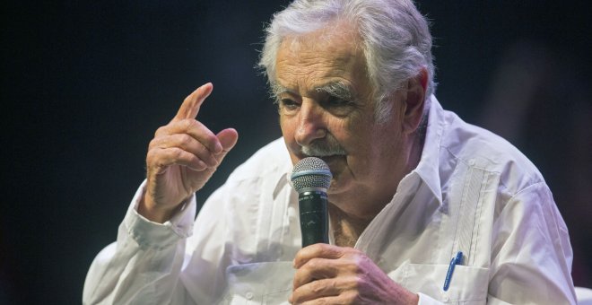 Pepe Mujica: "Hay que desarrollar la economía complementaria en América Latina"