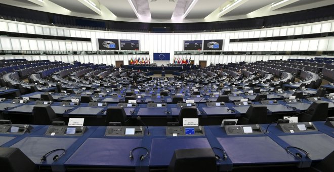 Por qué la ultraderecha tiene más difícil 'inflamar' las salas de prensa en la UE