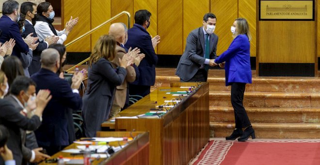 El Parlamento andaluz aprueba la Ley del Suelo con el apoyo de Vox y la abstención del PSOE