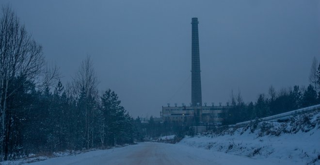 A la venta por 8.000 euros coqueto apartamento junto a un lago, un bosque y un polvorín nuclear idéntico a Chernobyl