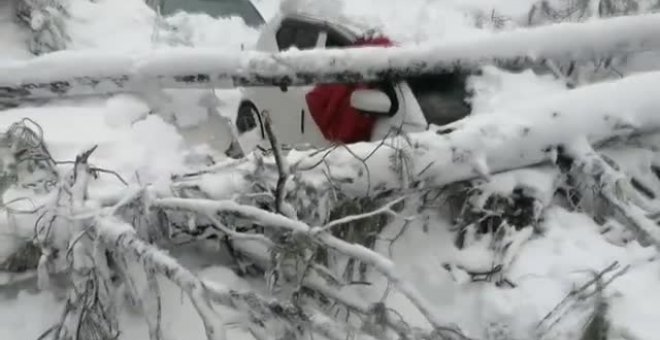 Al menos 16 turistas mueren de frío tras quedar atrapados por la nieve en Pakistán