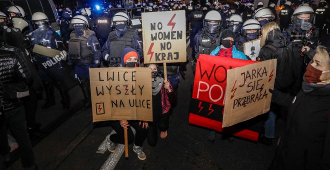 Investigan la muerte de una mujer en Polonia tras el retraso en practicarle un aborto