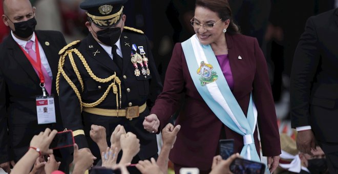 Xiomara Castro hace historia y se convierte en la primera presidenta de Honduras
