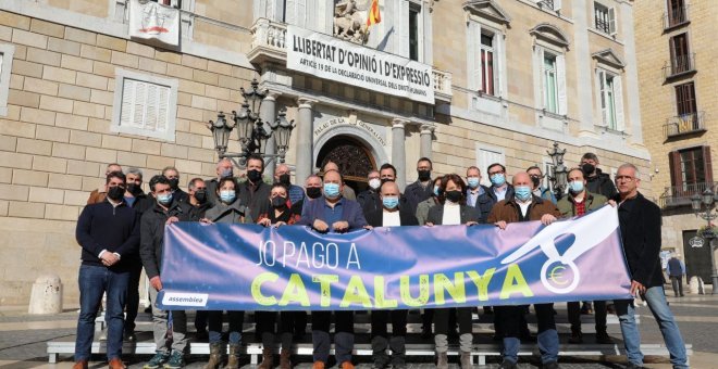 Decenas de ayuntamientos catalanes instan a la Generalitat a ejercer la soberanía fiscal