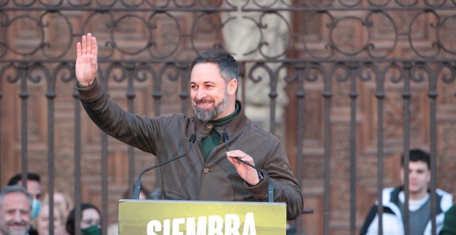 Xavier Rius Sant, periodista: "Vox es una escisión del PP, pero en Catalunya congrega a gran parte de la ultraderecha clásica"