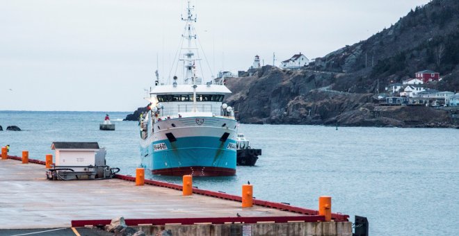 Pesqueros gallegos continúan buscando a los marineros desaparecidos en Terranova por cuenta propia