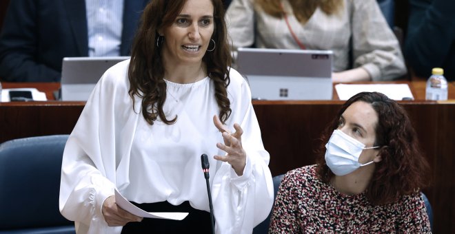 Mónica García lanza una propuesta de ley en Madrid para reducir las listas de espera de la sanidad pública