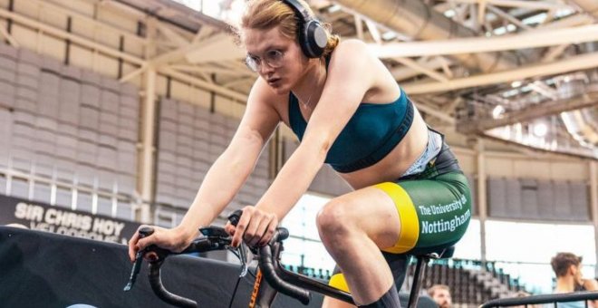 Prohíben a la ciclista transgénero Emily Bridges competir en la categoría femenina de un campeonato