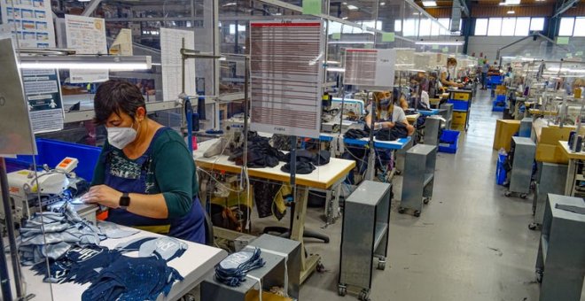 Las industrias catalanas aceleran el retorno a la producción local frente al deterioro de la logística