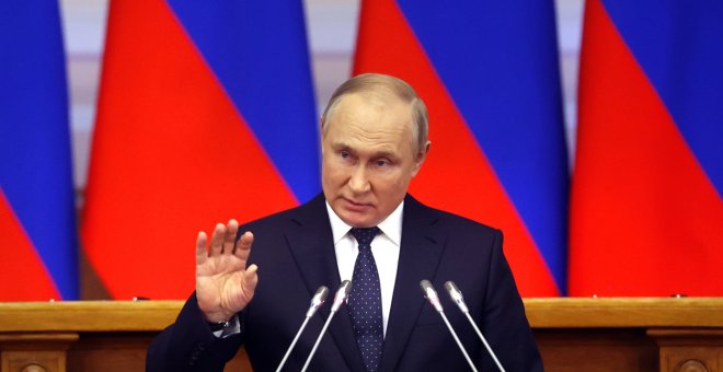 Putin amenaza con un "ataque relámpago" en caso de injerencias en Ucrania
