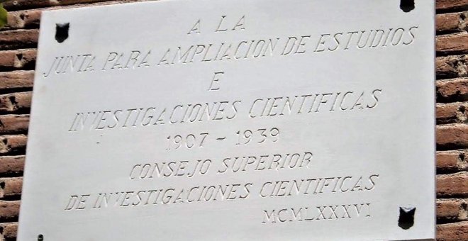 La Real Academia Española va contra la Ley de Memoria Histórica