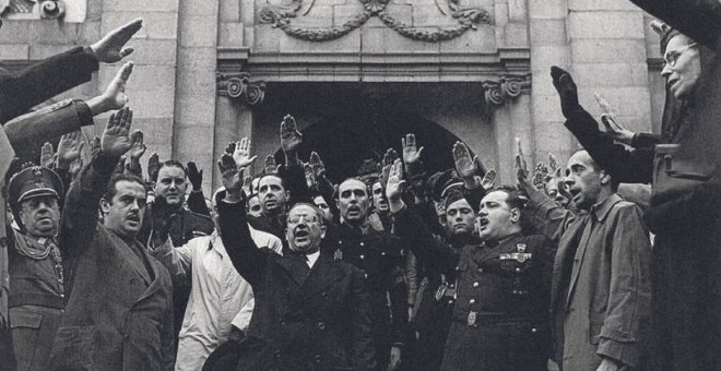 Las cruces a los caídos por Dios y por España: así recordó Franco su victoria
