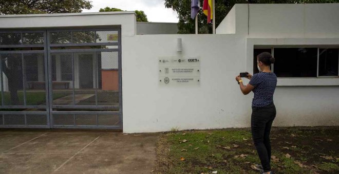 El régimen de Ortega cierra la Academia Nicaragüense de la Lengua
