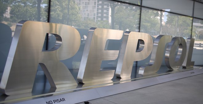 Repsol vende un 25% de su negocio de renovables al fondo EIP y a Crédit Agricole por 905 millones