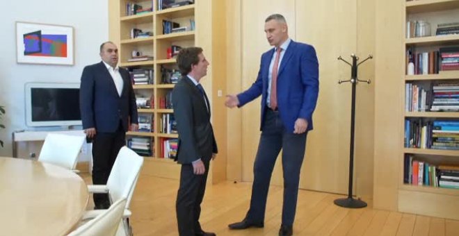 Almeida se reúne con el alcalde de Kiev en el Palacio de Cibeles