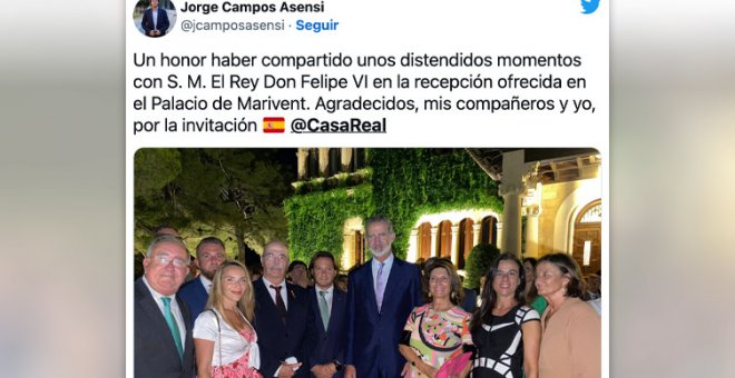 La foto de Felipe VI en Marivent con dirigentes de Vox que ha desatado las críticas: "Como entre amigos, vamos"