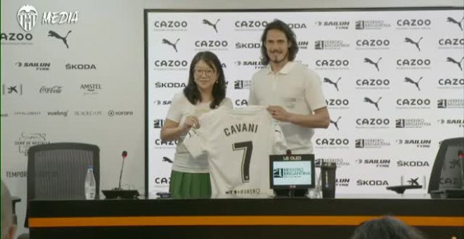 Cavani: "He decidido venir al Valencia porque es un club grande"