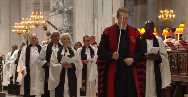 La Catedral de St. Paul acoge el primer oficio religioso en recuerdo de Isabel II