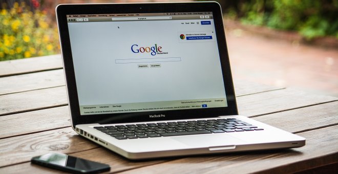 Dues de cada tres webs en català han perdut visites per culpa de Google