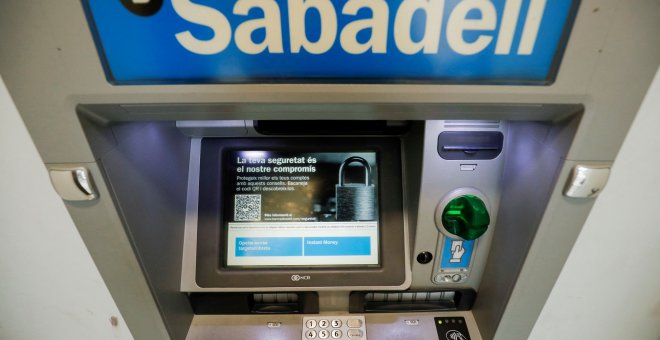 Sabadell negocia la venta de su negocio de pagos con Worldline, Nexi y Fiserv