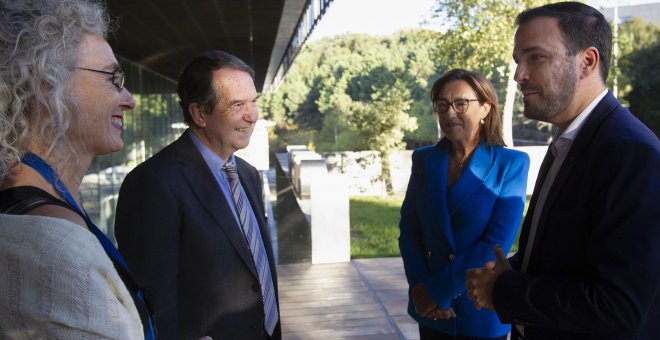 Garzón visita el nuevo Laboratorio de Biotoxinas Marinas de Vigo, al que el Gobierno destinará 1,3 millones de euros