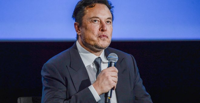 Elon Musk despide a los tres principales directivos de Twitter