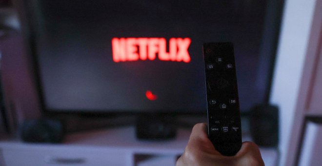 Netflix cobrará por las cuentas compartidas a partir de 2023