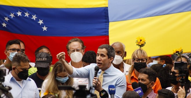 La oposición a Nicolás Maduro, fracturada, pone fin al experimento de Juan Guaidó en Venezuela