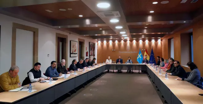 Las explicaciones de Transportes sobre la crisis ferroviaria asturiana no convencen a CCOO