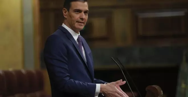 Sánchez saca pecho en el Congreso de la respuesta social a la crisis frente al "fracasado" modelo de la derecha