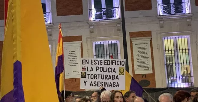 Colectivos de Memoria exigen a Almeida que cumpla la ley y recuerde con una placa en Sol a las víctimas del franquismo